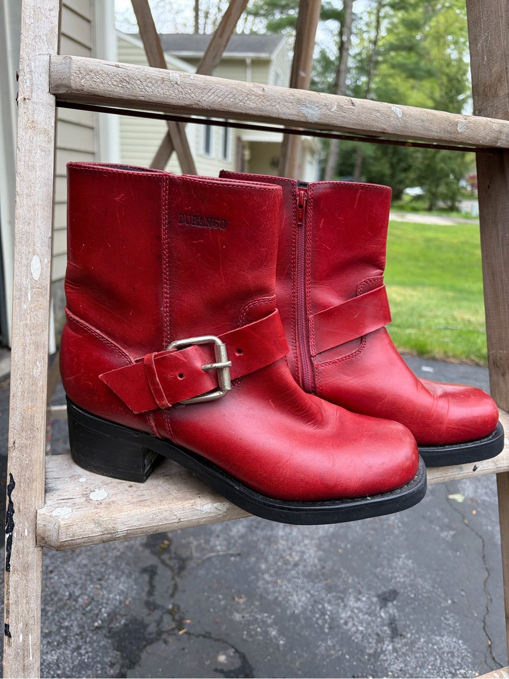 Durango Moto Harness Shorty Red Boots